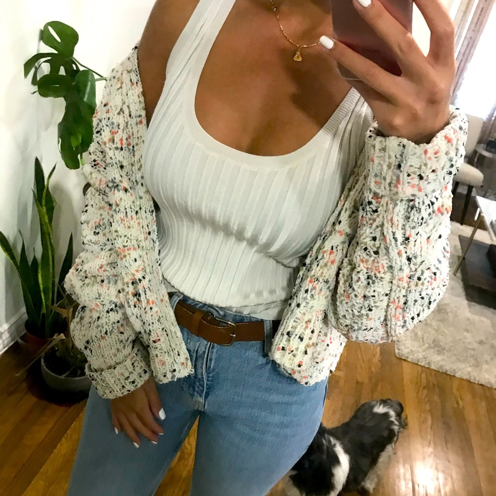 White ribbed knit fabric Zara top